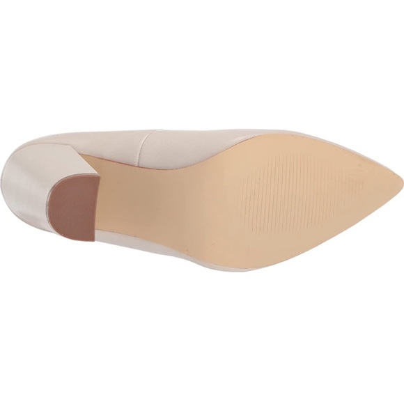 Madden Girl Women's Symbol Pumps - Picture 7 of 8